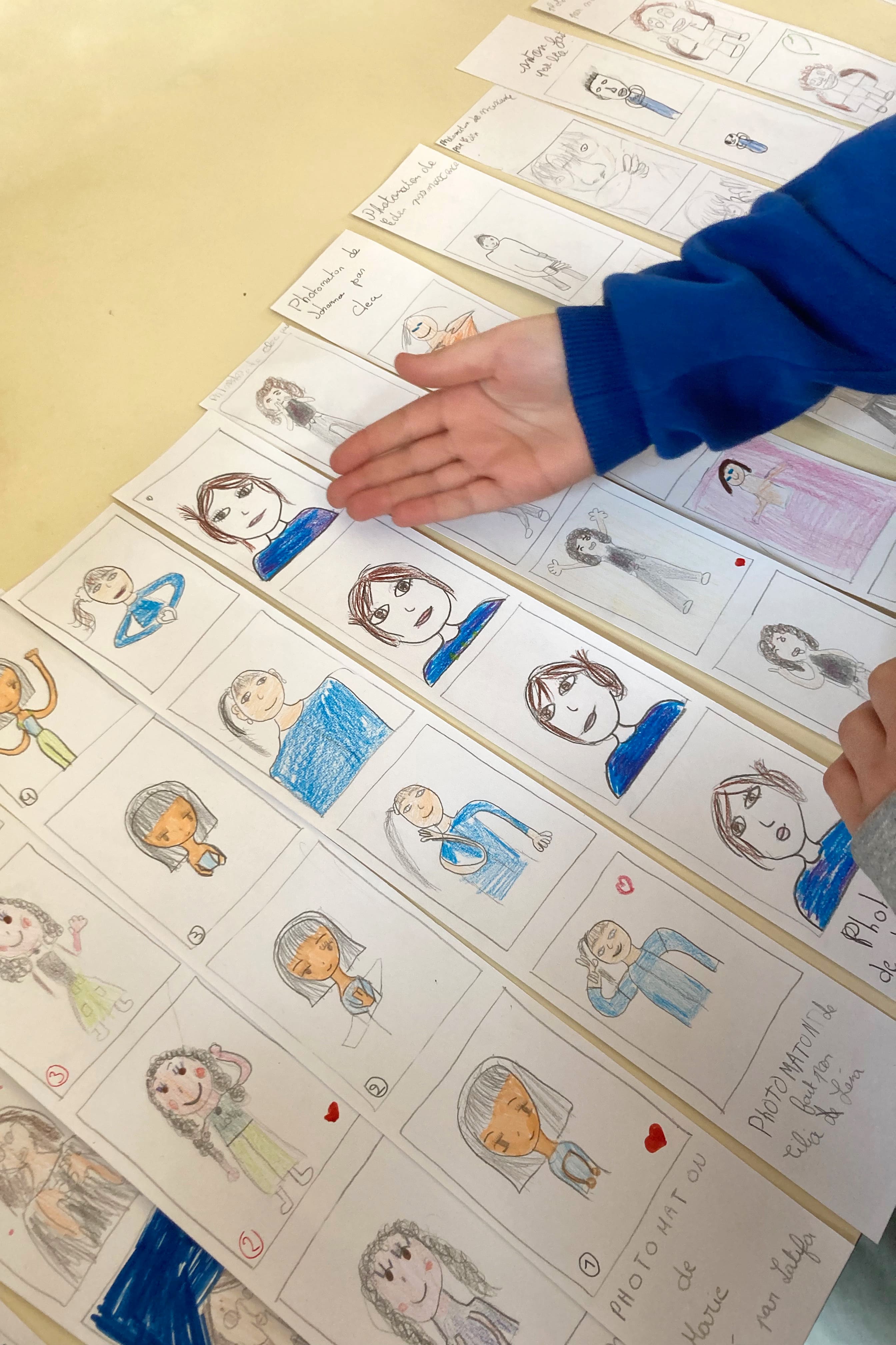 2023, Performance Dernière ligne droite ! - Fête du livre jeunesse Villeurbanne © Lucas Zambon